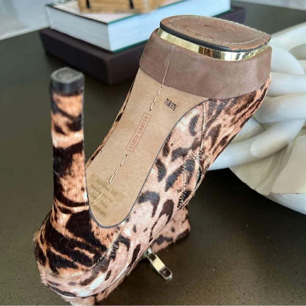 VINCE CAMUTO Ankle Boots Cow Hair Fur In Brownish Color Platform Heel Size 7.5B
